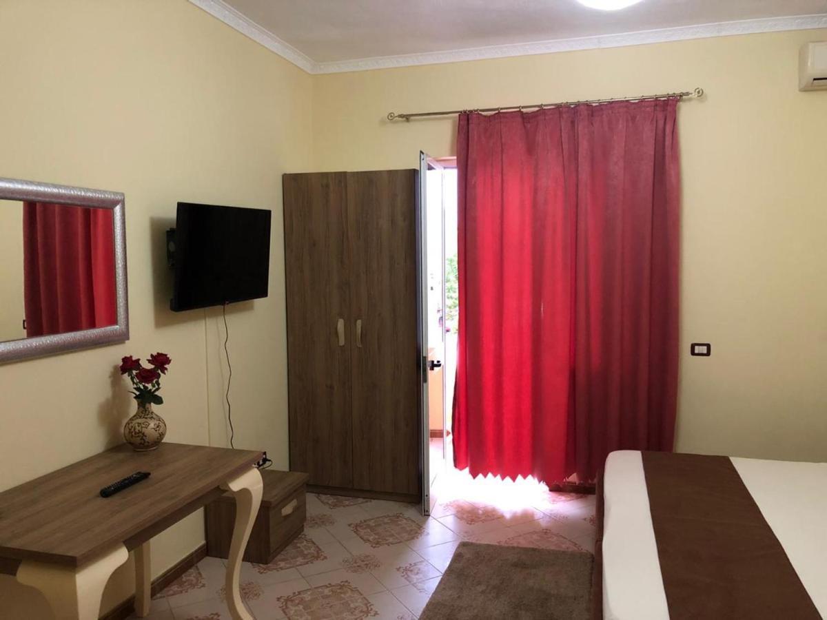 Vogli'S House Apartments & Rooms Драч Екстериор снимка